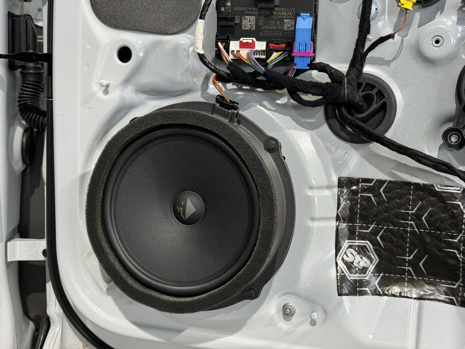 Compose Ci3 K200.2AU1-A Audi 3 Compose Ci3 K200.2AU1-A Audi – Bild 3